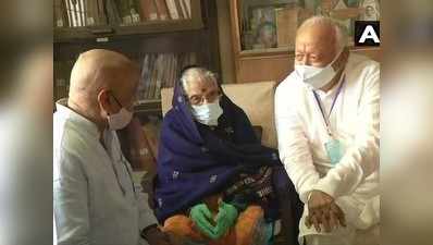 नागपुर में हुआ आरएसएस विचारक वैद्य का अंतिम संस्कार, भागवत और गडकरी ने दी श्रद्धांजलि