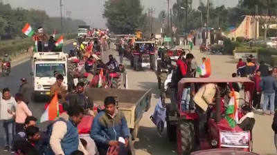 कृषि कानूनों के समर्थन में हिंद मजदूर-किसान समिति, मेरठ में निकाली ट्रैक्टर रैली