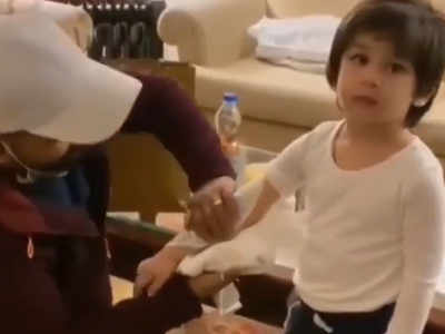 Video: तैमूर अली खान ने हाथों पर बनवाया शानदार टैटू, इंटरनेट पर छाया वीडियो