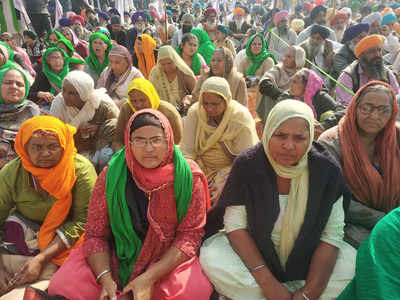 आंदोलनकारी महिलाओं ने कहा- ये है हमारा सिंघु पिंड... कानून वापसी के बाद ही घर वापसी