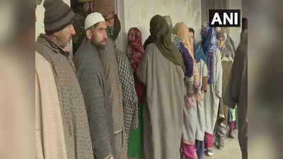 जम्मू कश्मीरः उम्मीदवारों के पाकिस्तानी नागरिक होने का संदेह, दो DDC सीटों पर काउंटिंग रोकी गई