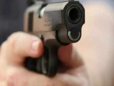 समस्तीपुर: दिनदहाड़े बीच सड़क पर अपराधियों ने गोही पंचायत के मुखिया को मारी गोली, हालत गंभीर