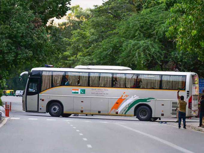 lahore bus yatra