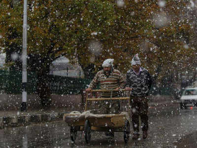 चिल्लै-कलां से कांपा कश्मीर, मौसम विभाग ने कहा- बारिश और बर्फबारी से अभी नहीं मिलेगी राहत