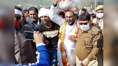 गाय बचाओ किसान बचाओ यात्रा: UP कांग्रेस अध्यक्ष अजय लल्लू समेत 64 कार्यकर्ता गिरफ्तार