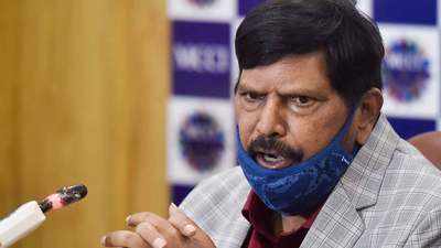 ‘No Corona, Corona No’: Athawale’s latest ‘slogan’ on new coronavirus strain