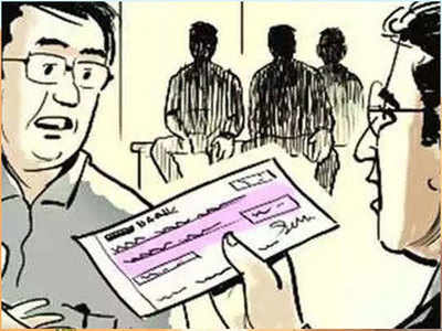 Crime News: लखनऊ में सरकारी नौकरी दिलाने के नाम पर 22 लोगों से करोड़ो रुपये ठगे
