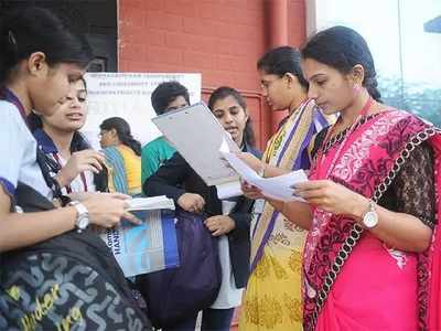 பள்ளிகள் திறப்பு; ஆசிரியர்களுக்கு புது சிக்கல் - திணறும் மாநகராட்சி!