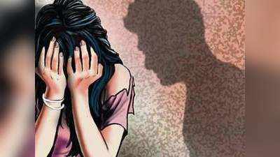 Gangrape victim banished: गैंगरेप पीड़िता को गांव से निकाला, बीड पंचायत का तुगलकी फरमान