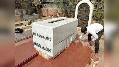 Indian Army News : भारतीय सेना ने करवाई वॉर हीरो ब्रिगेडियर मोहम्मद उस्मान की कब्र की मरम्मत