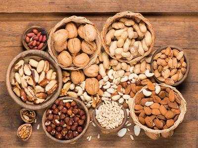 Dry Fruits On Amazon : फिट और हेल्दी रहने के लिए रोजाना खाएं Dry Fruits, आज ही ऑर्डर करें Amazon से