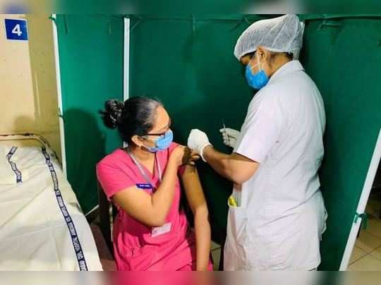 અમદાવાદની સિવિલ હોસ્પિટલમાં કોરોનાની રસીનો ડ્રાય રન, 25 લોકોને અપાઈ ડમી રસી 