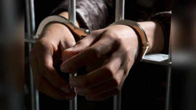 Mathura News: पुलिस ने लाखों के जेवर लूटने के आरोप में दो भाइयों को गिरफ्तार किया, फिल्म देखकर की वारदात