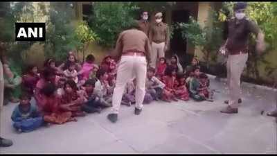 Rajasthan: MP से  झालावाड़ आए 100 हथियारबंद अपहरणकर्ता, 35 महिला- बच्चों को किया अगवा, गनीमत पुलिस ने बचा लिया