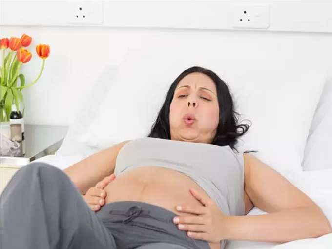 ​गर्भावस्था में नाभि में दर्द की वजह