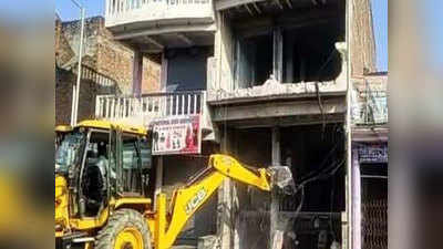 आजमगढ़ः लखनऊ गैंगवार में सामने आया कुंटू सिंह का नाम, अगले दिन जिला प्रशासन ने गिरा दिया मकान-दुकान