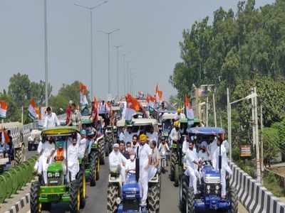 ট্রাক্টর দিয়ে ট্রেলার দেখালেন কৃষকরা, পুরো সিনেমা ২৬ জানুয়ারি! কাঁপছে দিল্লি