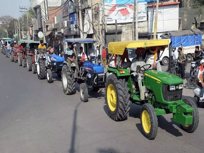 किसानों की ट्रैक्टर रैली