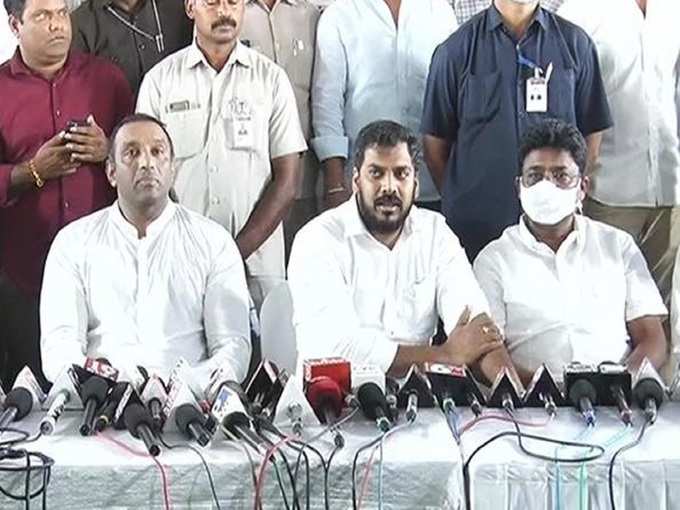 మంత్రులు అనిల్, సురేష్, మేకపాటి