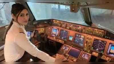 एयर इंडिया की इन महिला पायलटों ने रचा इतिहास, हरदीप पुरी ने किया सलाम