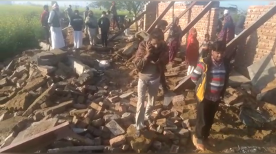 Bharatpur : सो रहे लोगों पर कहर बन टूटा निर्माणाधीन मकान , मलबे में दबने से पशुओं की हुई मौत