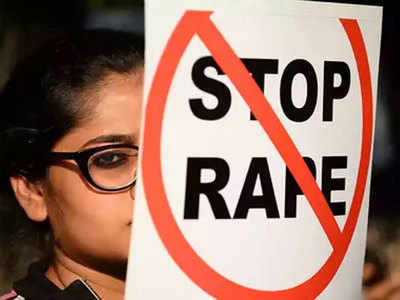 मुरादाबादः युवती का आरोप, 7 साल से शादी का झांसा देकर यौन शोषण कर रहा था सिपाही