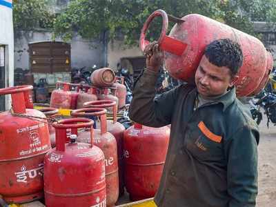 Tatkal LPG Seva: বুকিং-এর দিনই সিলিন্ডার দিতে উদ্যোগী Indane