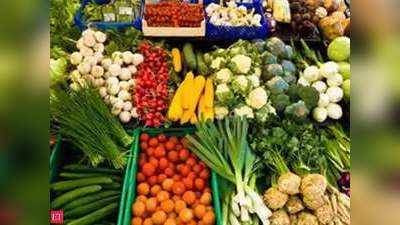 दर्जन भर सब्जियों के दाम 10 रुपये किलो से भी कम, खर्चा भी नहीं निकल रहा है किसानों का