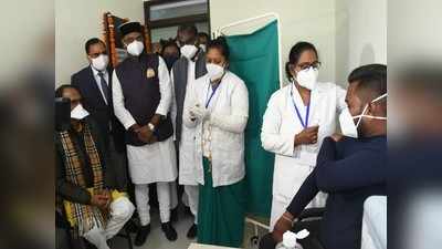 MP News: शुरू हुआ वैक्सीनेशन अभियान, भोपाल के हमीदिया अस्पताल में लगाया गया पहला टीका, सीएम शिवराज भी रहे मौजूद