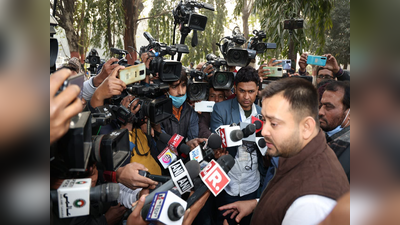 Bihar Politics: राज्यपाल से मिले तेजस्वी यादव, कहा- CM नीतीश जितनी समीक्षा बैठक कर रहे, उतना ही अपराध बढ़ रहा
