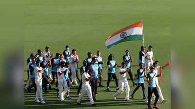 गाबा में इतिहास रचने के बाद भारतीय टीम ने यूं मनाया जश्न, ब्रिसबेन में लहराया तिरंगा