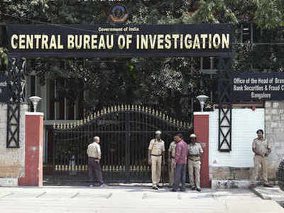 Bribery Case In Railway: रेलवे रिश्वत कांड में CBI ने दक्षिण दिल्ली के होटल से 2.04 करोड़ रूपये कैश बरामद किए