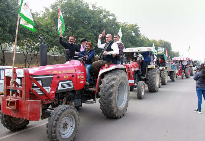 ​2 - ಗಣರಾಜ್ಯೋತ್ಸವದಂದು ಬೆಂಗಳೂರಿನಲ್ಲಿ ರೈತ ಸಂಘಟನೆಗಳ ಬೃಹತ್ ರ‍್ಯಾಲಿ