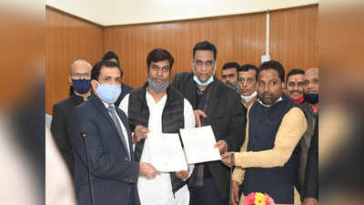 Bihar Samachar : MLC चुनाव में निर्विरोध चुने गए शाहनवाज हुसैन और मुकेश सहनी, डेप्युटी CM और स्वास्थ्य मंत्री ने दी बधाई