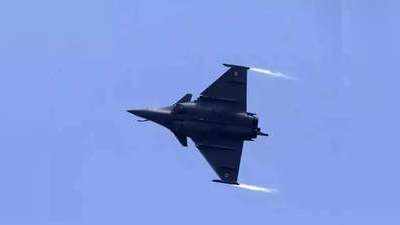 भारतीय और फ्रांसीसी वायु सेना के विमानों ने जोधपुर में किया युद्धाभ्यास