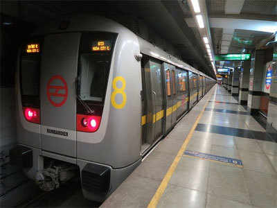 विकासपुरी में मेट्रो के फेज-4 की पहली सुरंग की खुदाई का काम शुरू