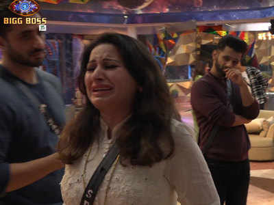 Bigg Boss 14, 22 Jan 2021, Day 110 Written Episode: सोनाली फोगाट का रो-रोकर बुरा हाल, बिग बॉस से बोलीं- घर जाना है