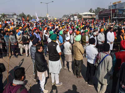 आंदोलनात मृत्यू झालेल्या शेतकऱ्यांच्या कुटुंबीयांना प्रत्येकी ५ लाखांची मदत आणि नोकरी