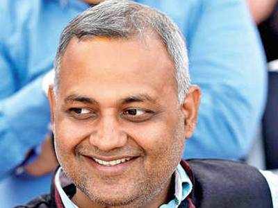 somnath bharti: आप आमदार सोमनाथ भारतींना २ वर्षांची शिक्षा, १ लाख रुपये दंड