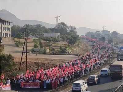 Tractor Rally: આગ્રામાં 100થી વધુ ખેડૂત આગેવાનો નજરકેદ, દિલ્હી બોર્ડર સીલ 