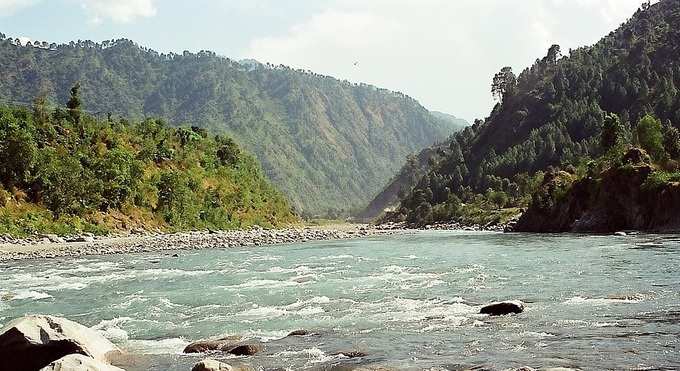 বাঁধের বাধা