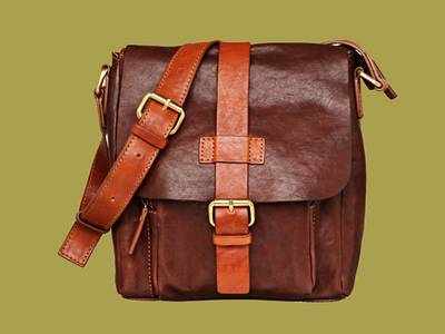 Messenger Bag : ऑफिस के लिए बेस्ट हैं ये Messenger Bag For Men, आज ही खरीदें Amazon Sale से