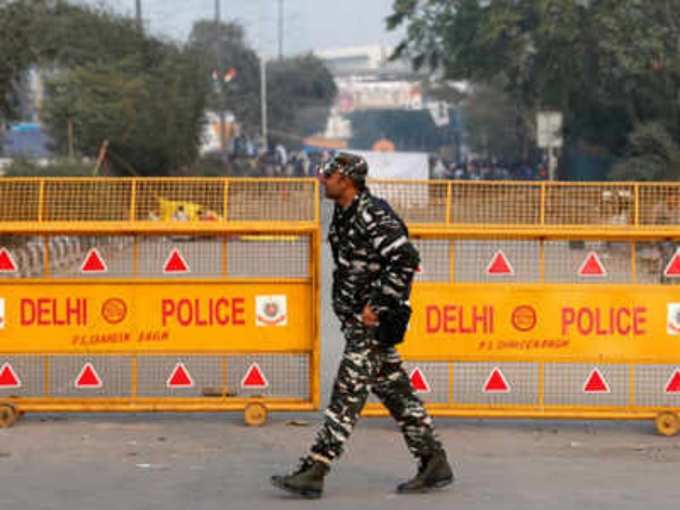 दिल्ली पुलिस ने 5,000 ट्रैक्टर की दी अनुमति