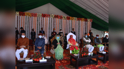 उत्तराखंड में हर्षोल्लास से मना गणतंत्र दिवस, फहराया गया तिरंगा, झांकी में दिखी संस्कृति की झलक