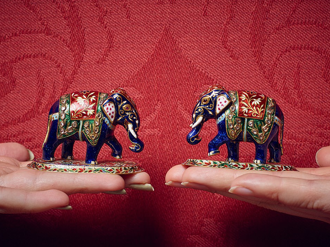 ​जयपुर का सोने का हाथी बना रहा सबको दीवाना