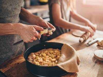 ഫുഡ് ബിസിനസ് തുടങ്ങാൻ പോകുന്നവർ അറിഞ്ഞിരിക്കാൻ; ഭക്ഷണം ഉണ്ടാക്കാനും വിളമ്പാനും വേണം ഈ ലൈസൻസുകൾ