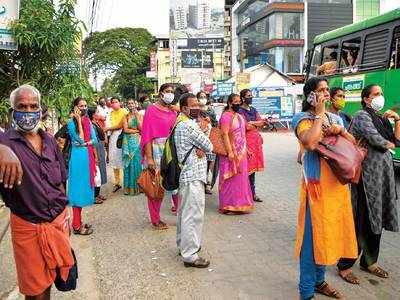 കൊവിഡ് മാർഗരേഖ പുതുക്കി കേന്ദ്രം; പുതിയ ഇളവുകൾ അറിയാം, തിയേറ്ററിൽ കൂടുതൽ പേർക്ക് പ്രവേശിക്കാം