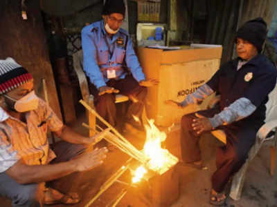 mumbai temperature: मुंबईच्या तापमानात घट; उपनगरांत किमान तापमान १५.३ अंशांवर