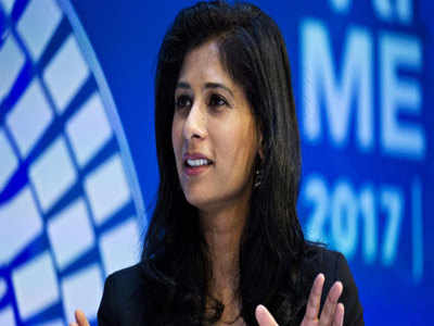 Gita Gopinath अर्थव्यवस्थेसाठी संघर्षाचा काळ; IMF अर्थतज्ज्ञ म्हणतात करोनापूर्व विकासदर गाठण्यास लागणार चार वर्षे