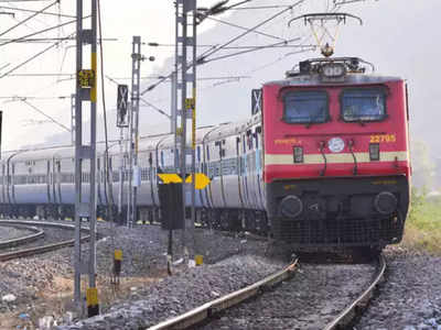 Rail News : रेल यात्रियों के लिए अच्छी खबर, ECR की 29 जोड़ी स्पेशल ट्रेन को मिला एक्सटेंशन, अब 31 मार्च तक चलेंगी ट्रेनें